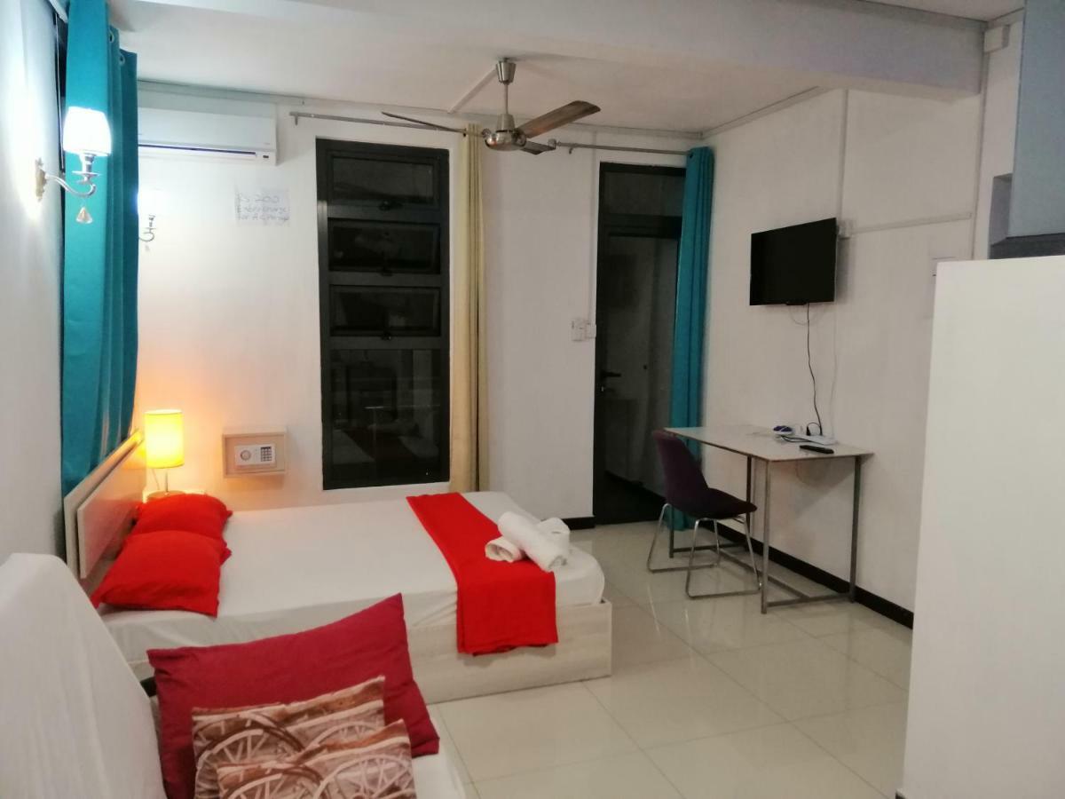 Residence Les Bambous B&B Маэбур Экстерьер фото